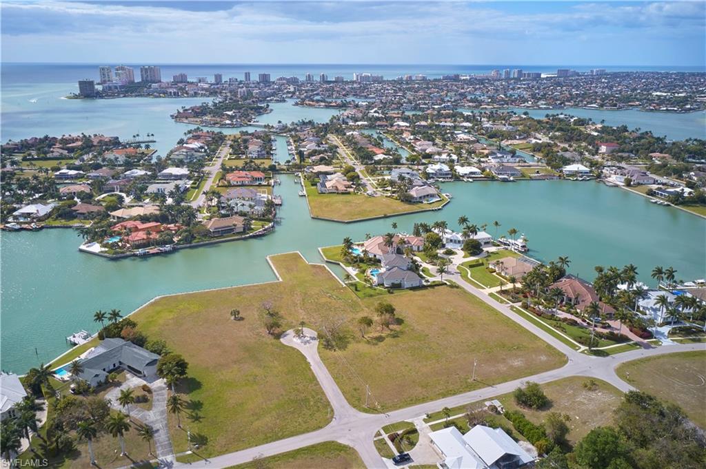 MARCO ISLAND - Land
