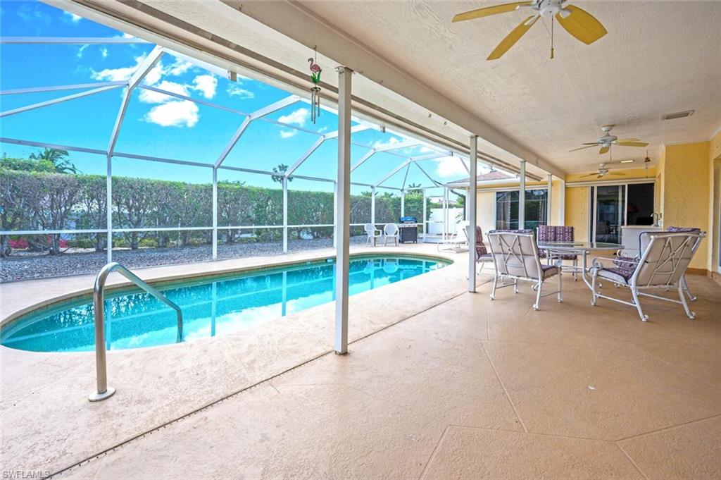 MARCO BEACH - Residential