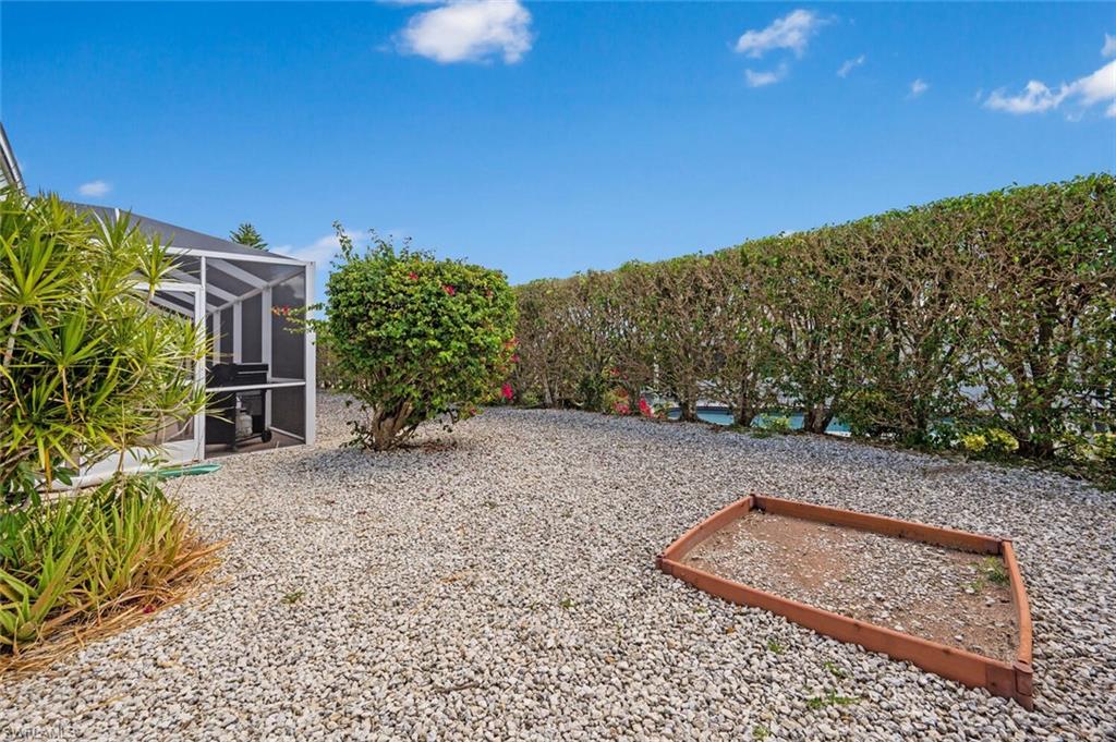 MARCO BEACH - Residential