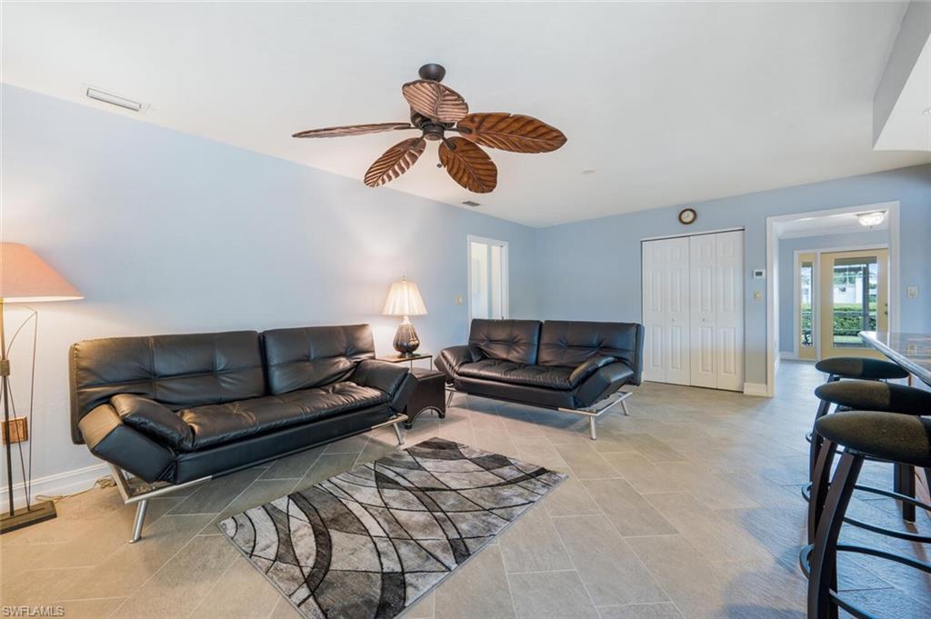 MARCO BEACH - Residential