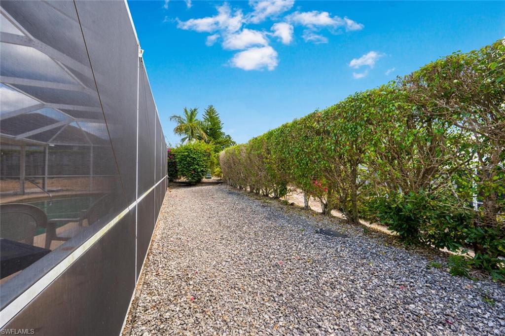 MARCO BEACH - Residential