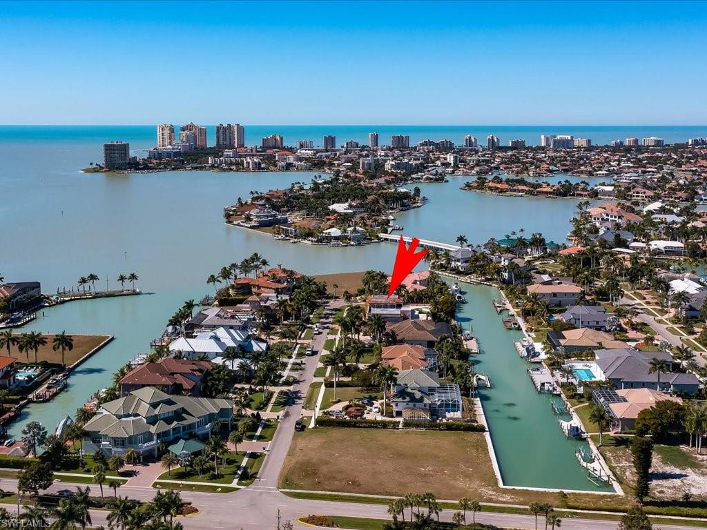 MARCO ISLAND - Land