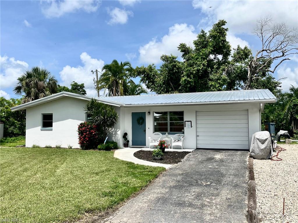 NORTH FORT MYERS - Residential