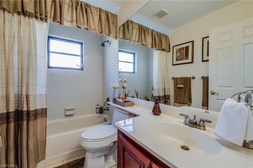 BEACHWALK HOMES - Residential