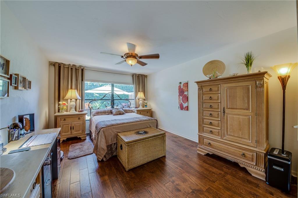 BEACHWALK HOMES - Residential