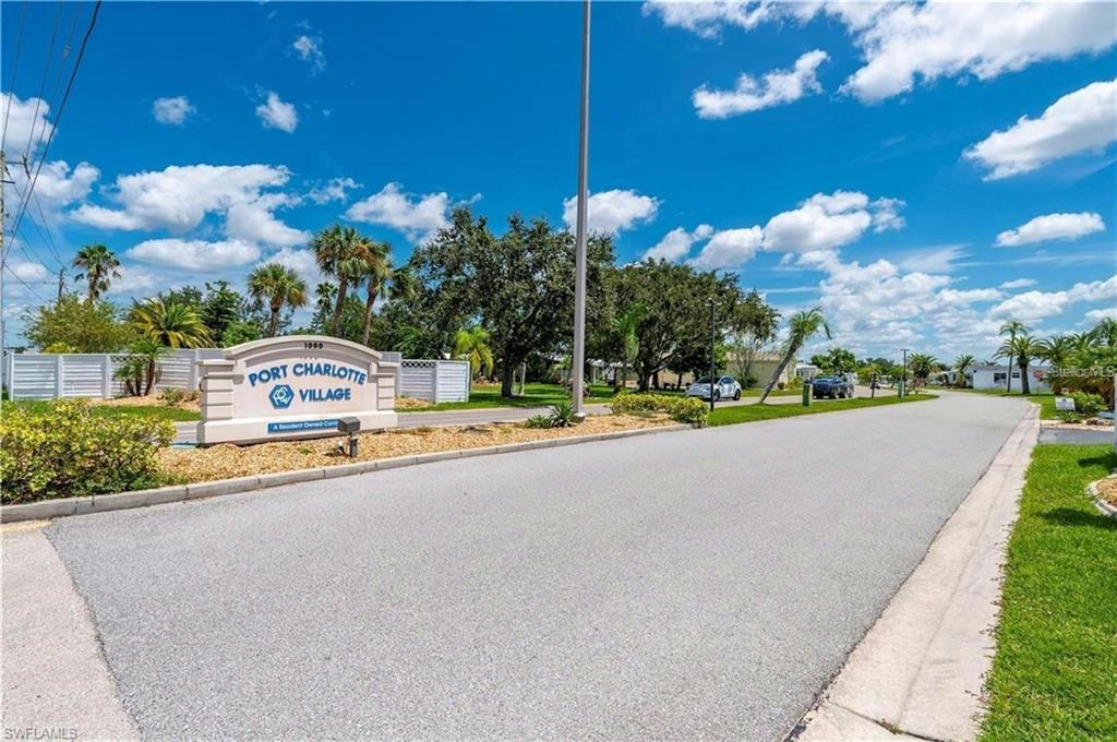 PORT CHARLOTTE - Land