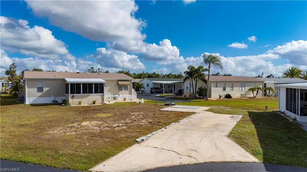 PORT CHARLOTTE - Land