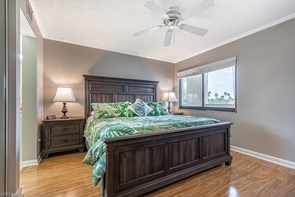 SEVEN LAKES - Residential