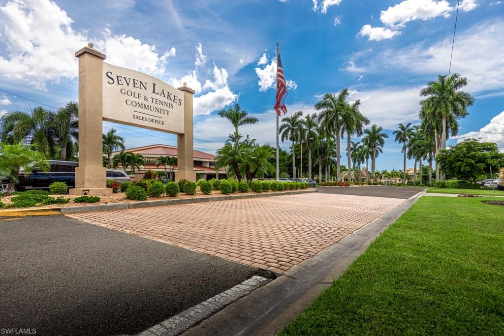 SEVEN LAKES - Residential