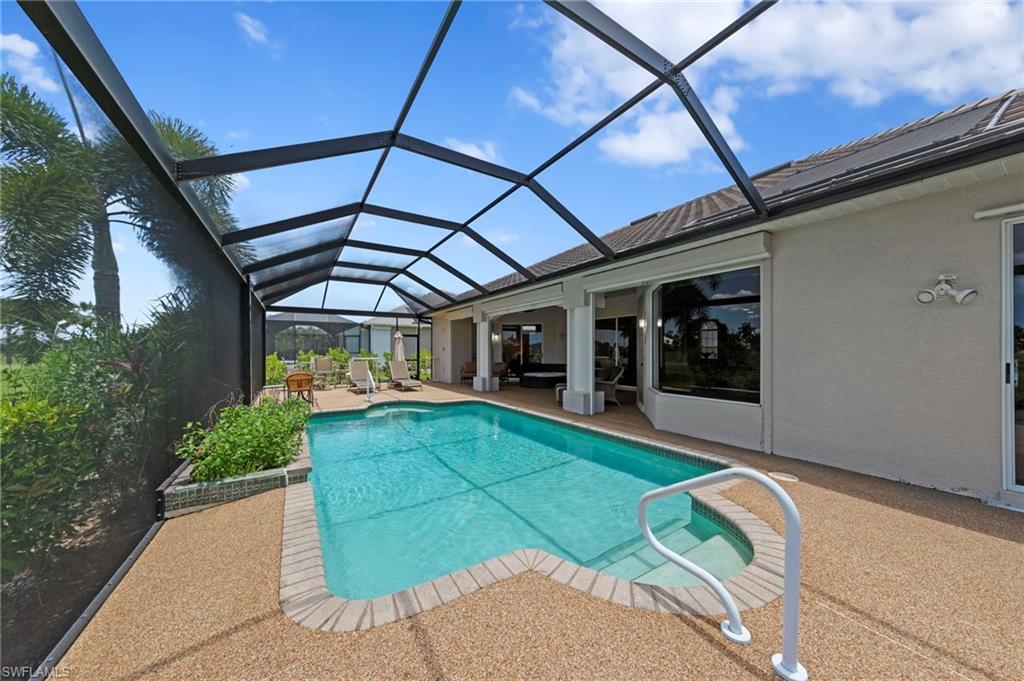 CAPE ROYAL - Residential