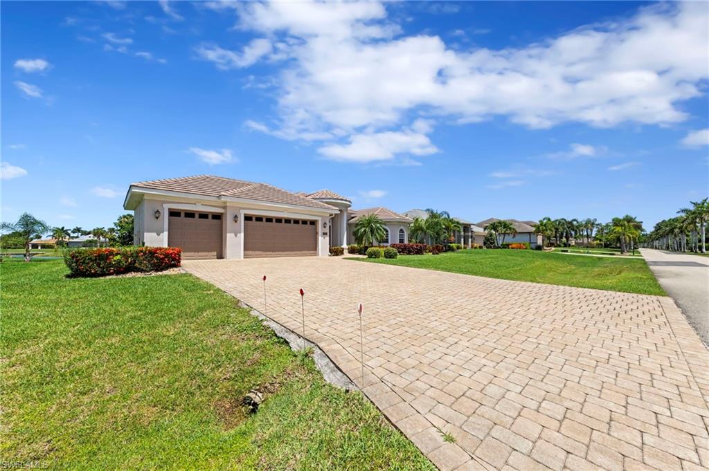 CAPE ROYAL - Residential
