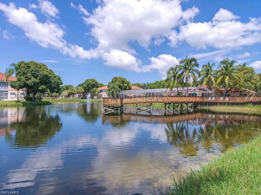 PIPERS GROVE - Residential
