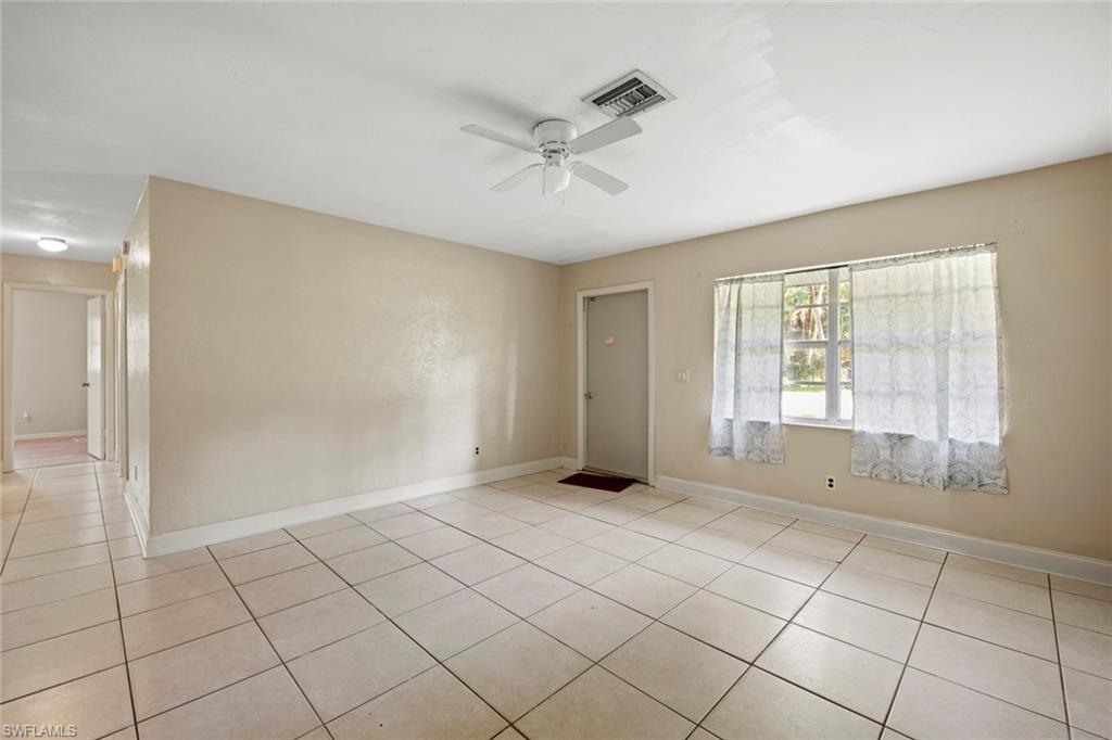 FORT MYERS SHORES - Residential