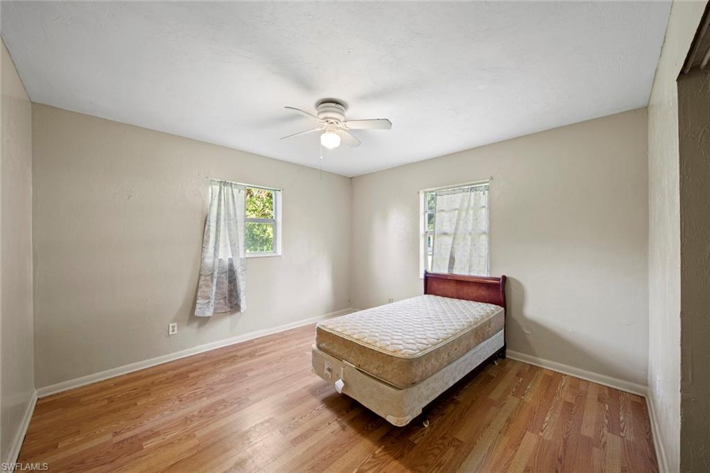 FORT MYERS SHORES - Residential