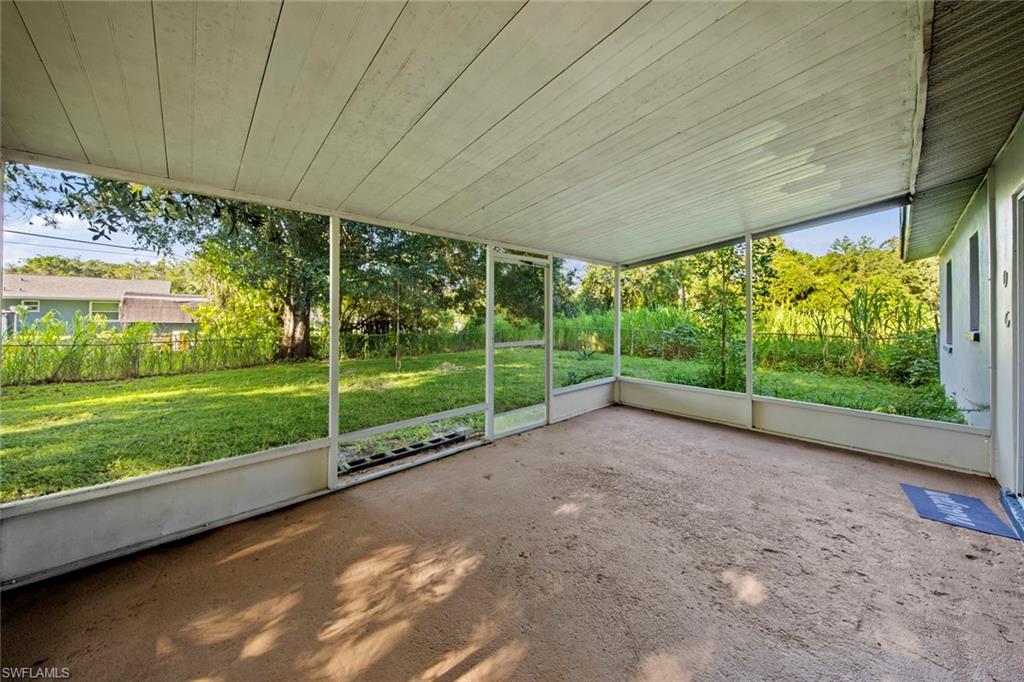 FORT MYERS SHORES - Residential