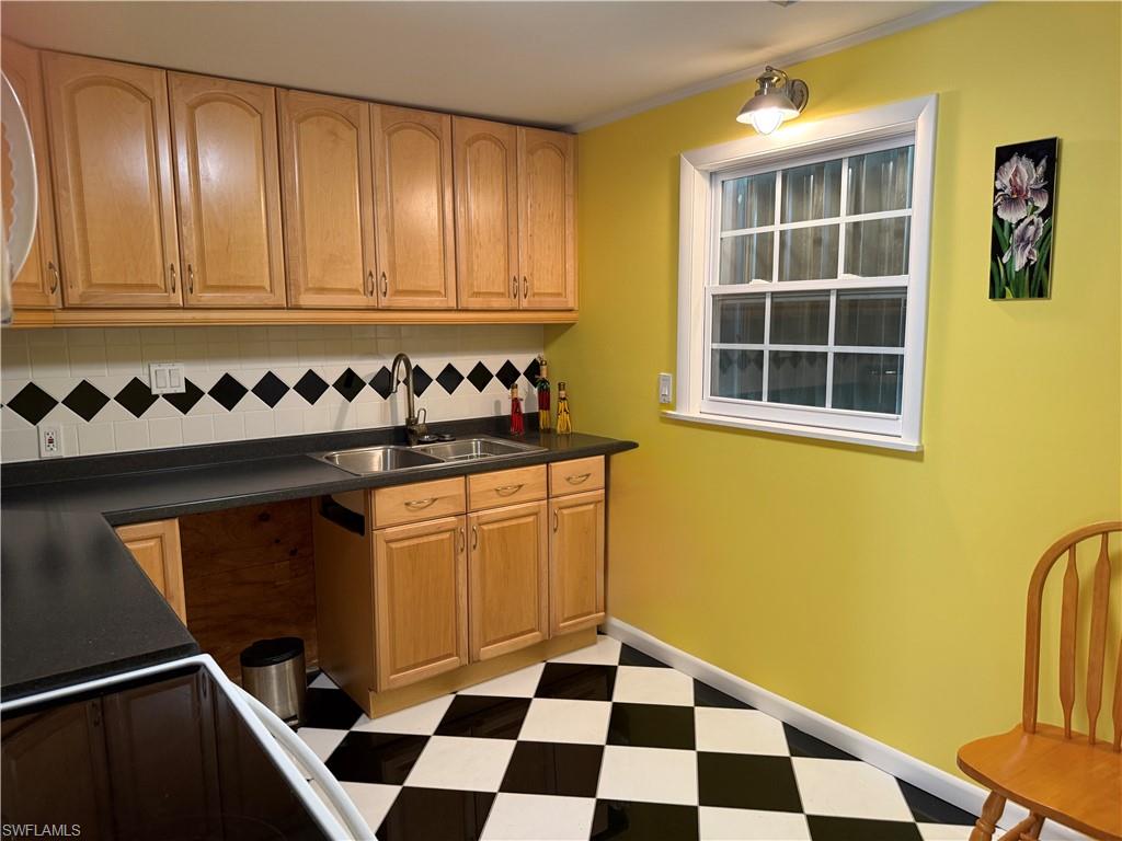 NUTTINGLIKIT GROVE - Residential