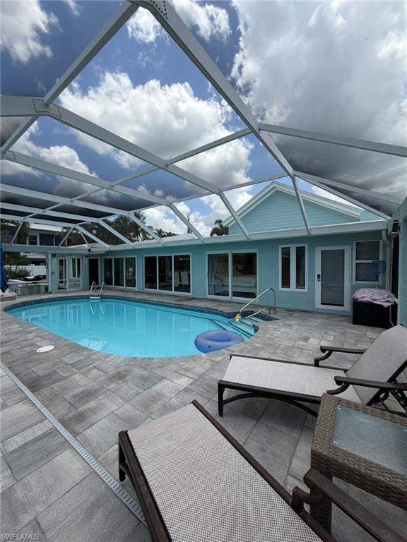 LAGUNA SHORES - Residential