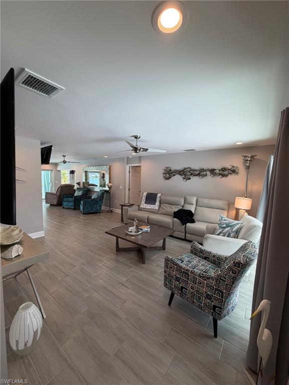LAGUNA SHORES - Residential