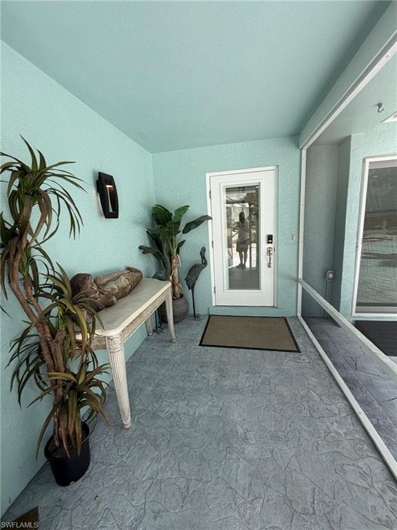 LAGUNA SHORES - Residential