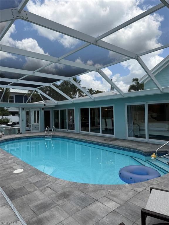 LAGUNA SHORES - Residential