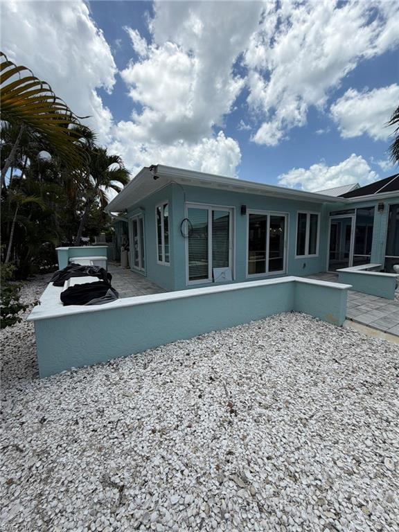 LAGUNA SHORES - Residential