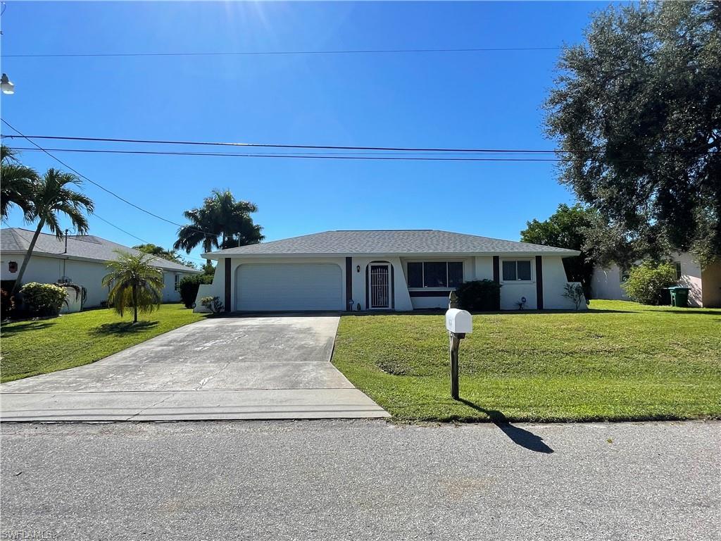 CAPE CORAL - Residential