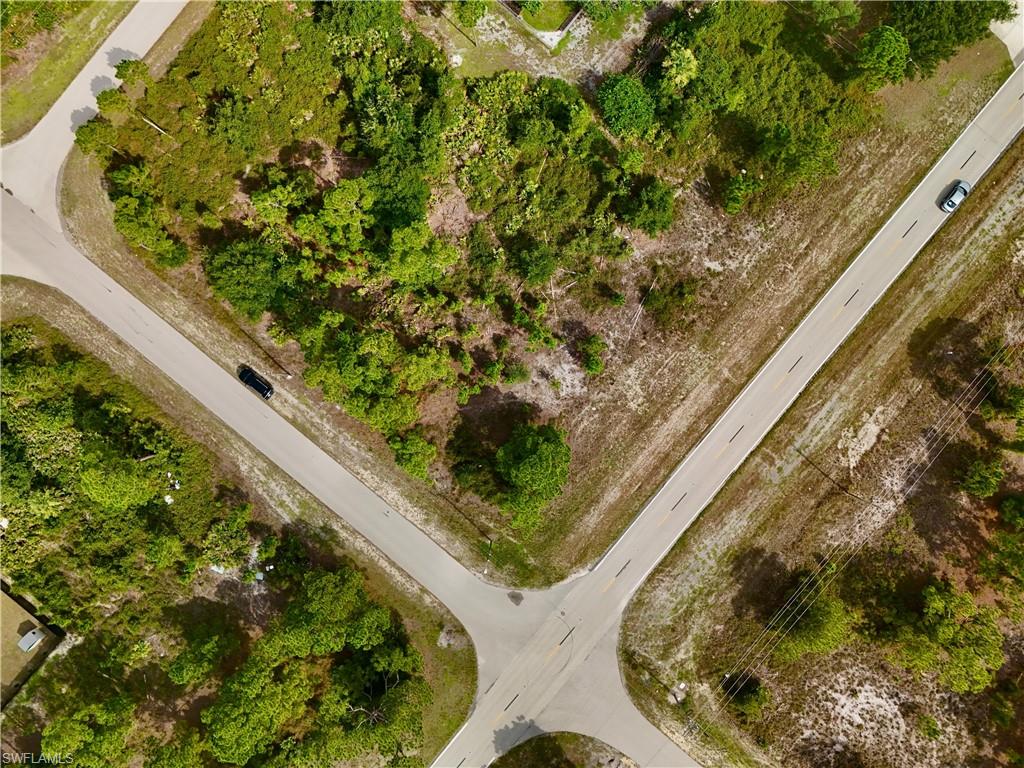 LEHIGH ACRES - Land