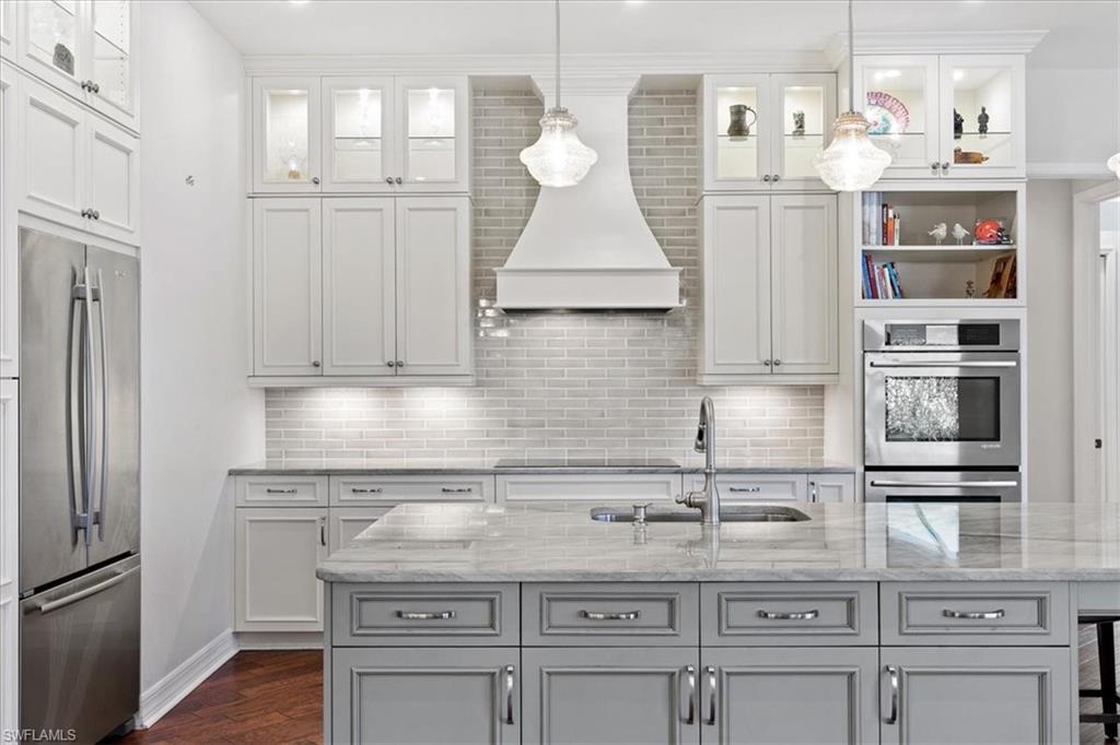 WILSHIRE LAKES - Residential