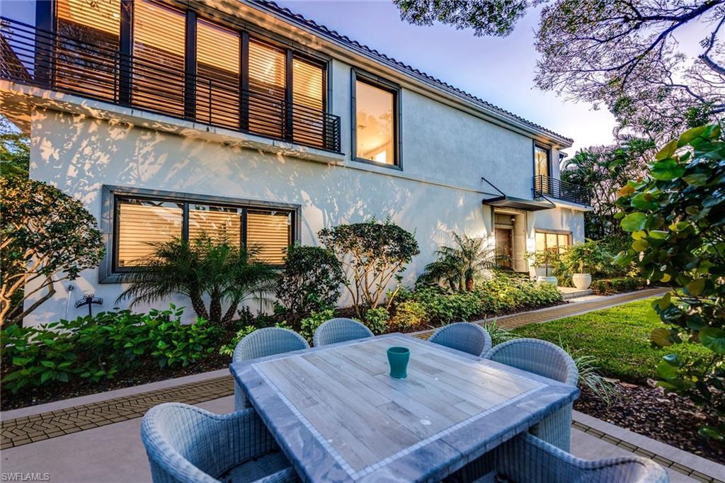 OLDE NAPLES - Residential