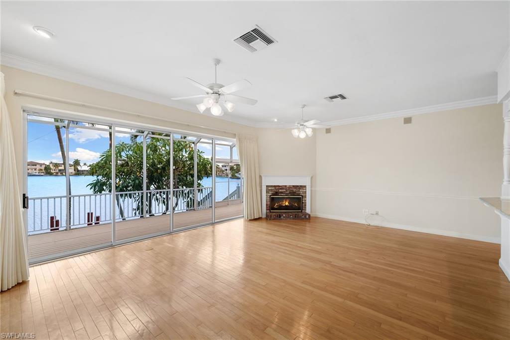 CONNERS - Residential
