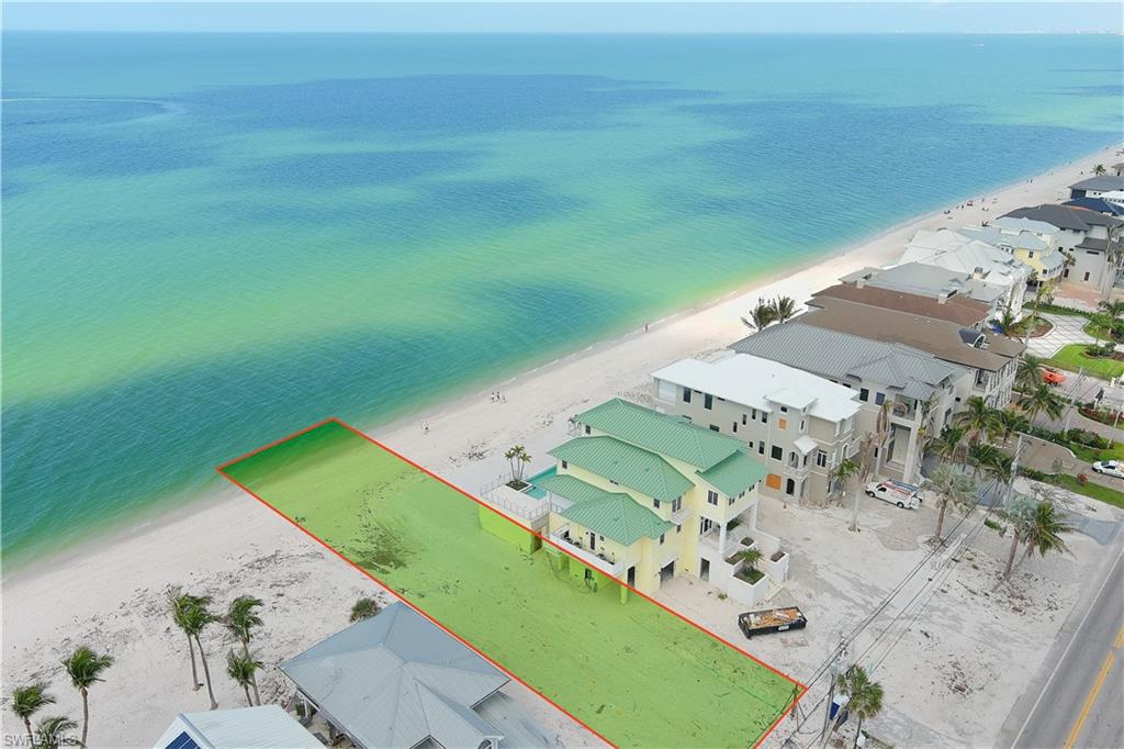 BONITA BEACH - Land