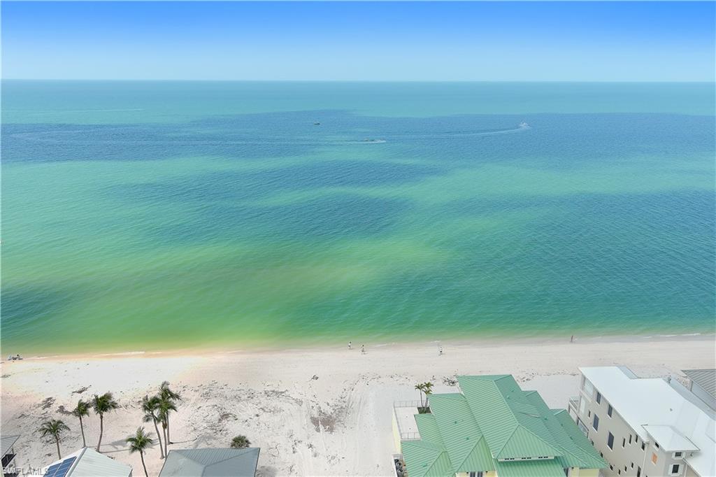 BONITA BEACH - Land