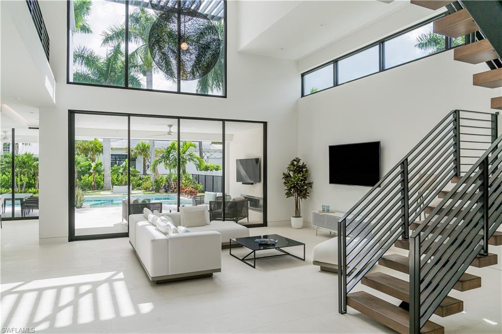 OLDE NAPLES - Residential