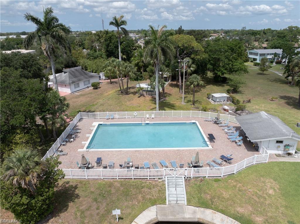 TROPIC TERRACE - Residential