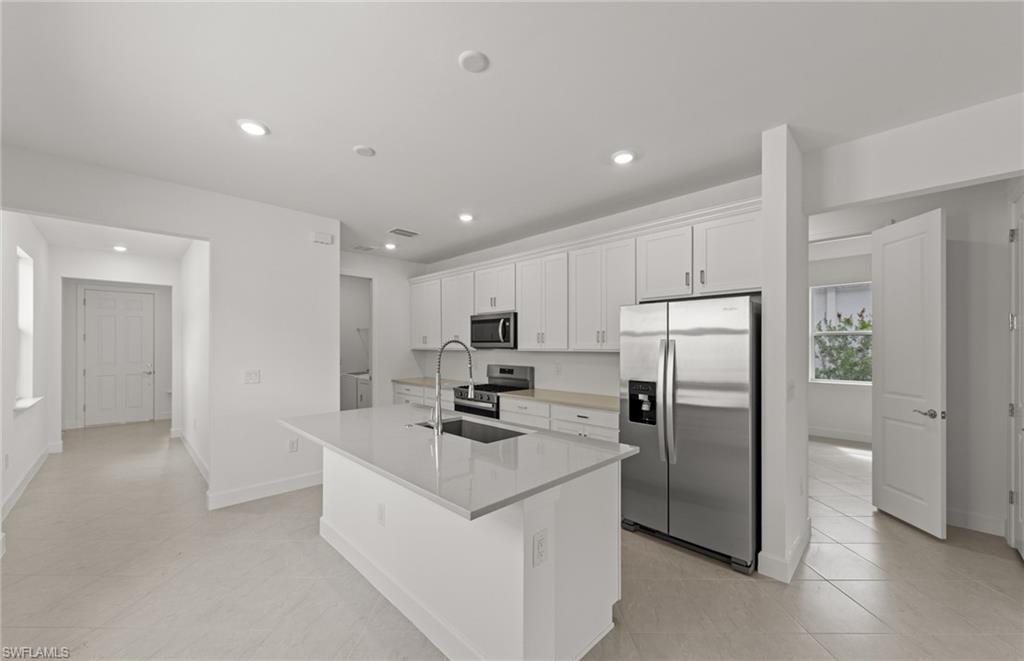 DEL WEBB OAK CREEK - Residential