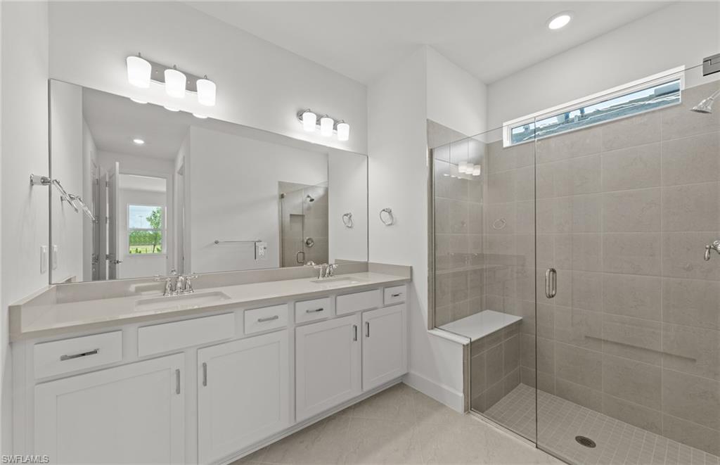 DEL WEBB OAK CREEK - Residential