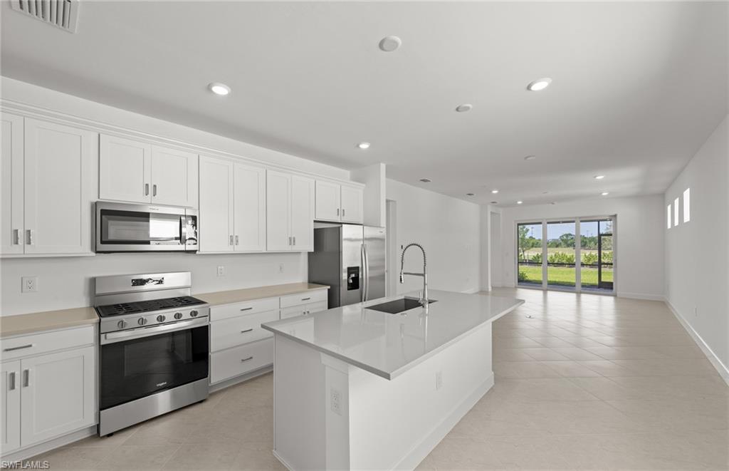 DEL WEBB OAK CREEK - Residential