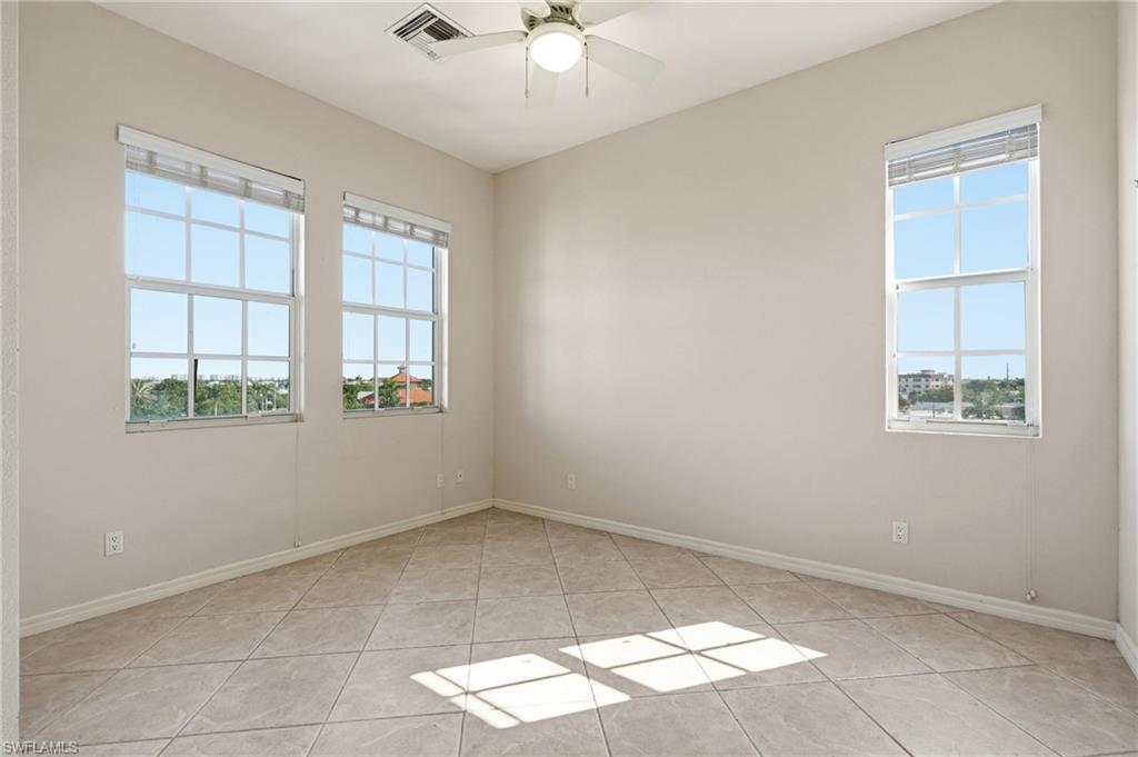 ROMAN PLAZA - Residential