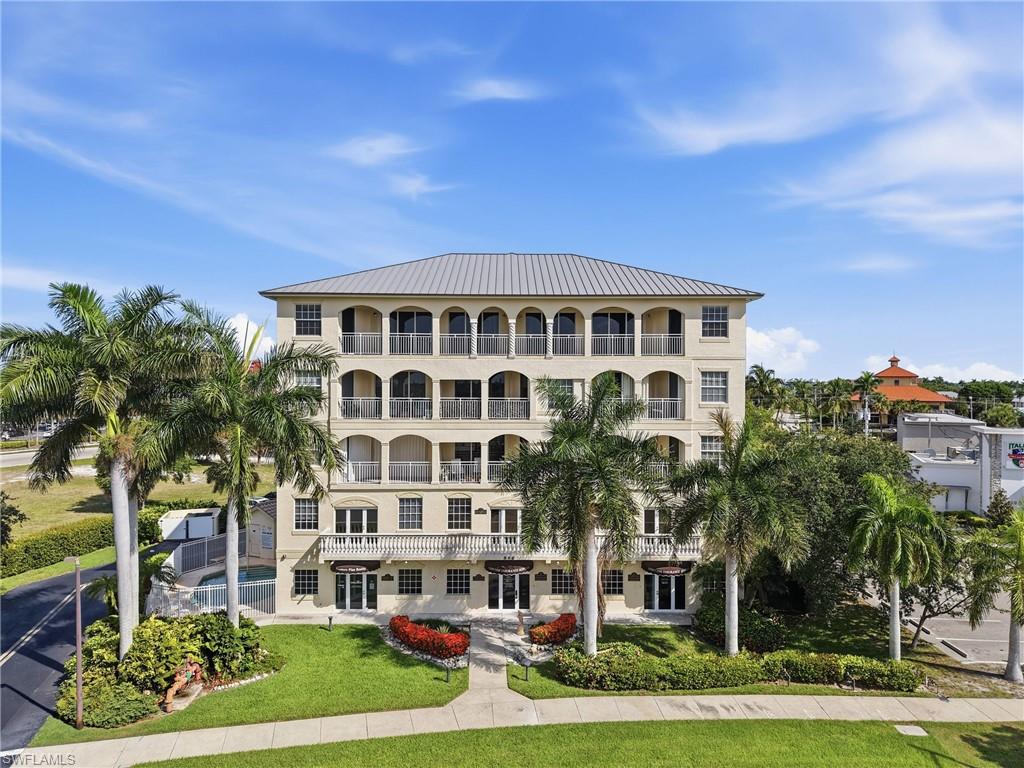 Top-floor 3-bedroom, 2-bath condo offering bright, open living and beautiful views overlooking Veterans Community Park. Ideally located in the heart of Marco Island, just minutes from the Esplanade, waterfront dining, shopping, marinas, and the beach. Enjoy a spacious screened balcony, community pool, elevator access, assigned parking, and perfect as a full-time residence, vacation getaway, or investment opportunity.