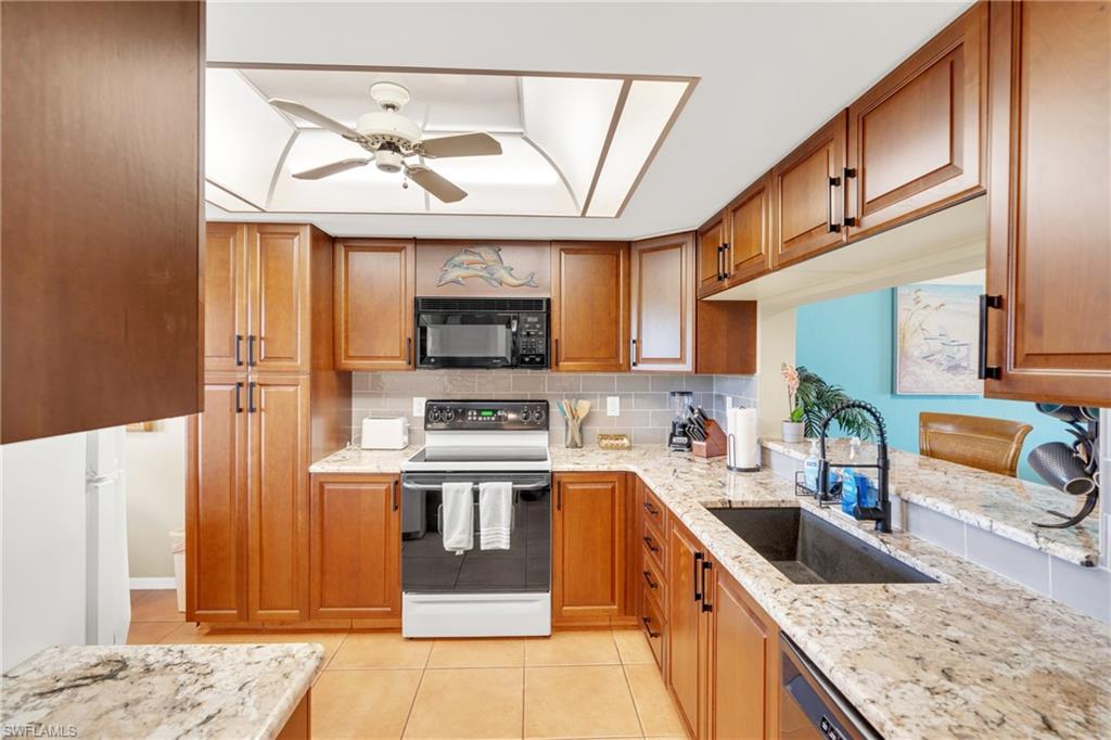 TERRACE - Residential Lease