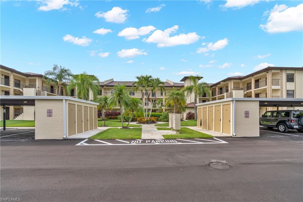 TERRACE - Residential Lease
