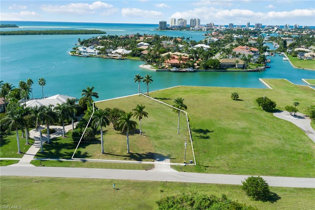 MARCO ISLAND - Land