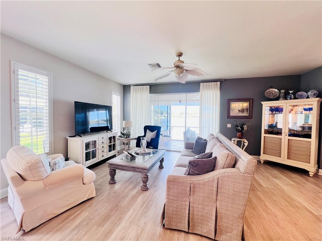 CROWN POINTE SHORES - Residential Lease