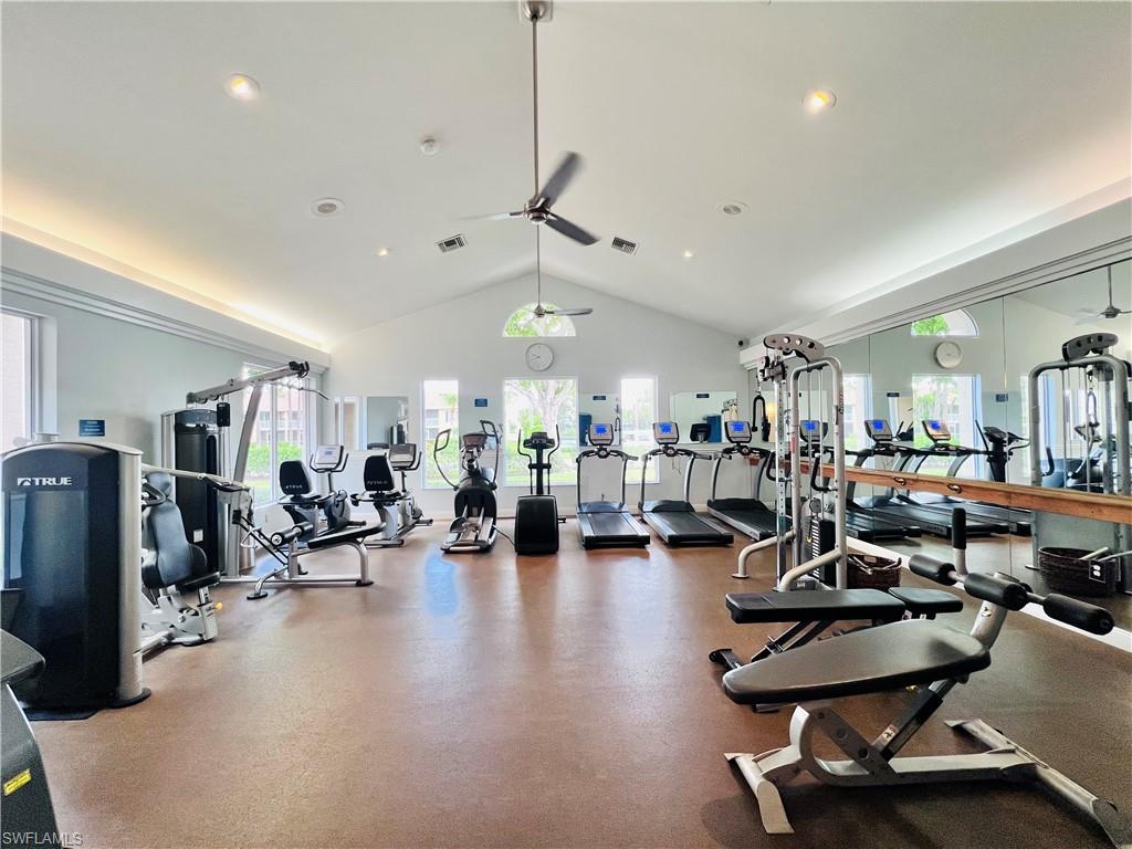 CROWN POINTE SHORES - Residential Lease