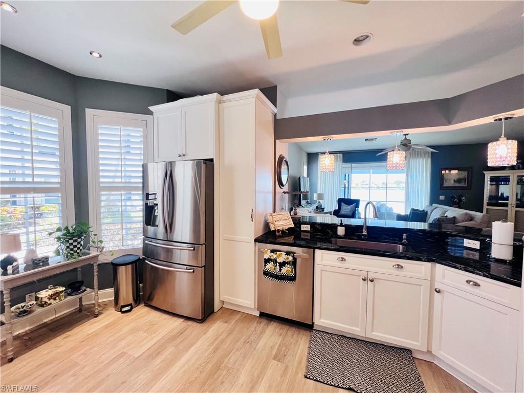 CROWN POINTE SHORES - Residential Lease
