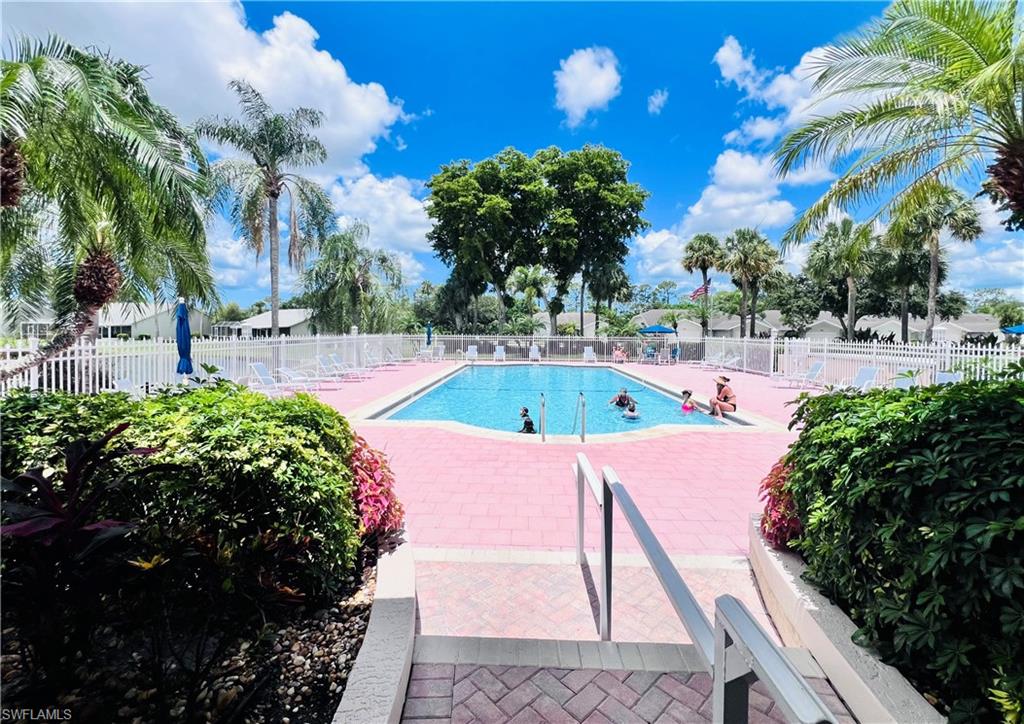 CROWN POINTE SHORES - Residential Lease