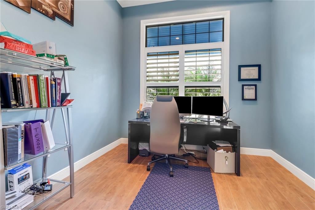 GOLDEN GATE ESTATES - Residential