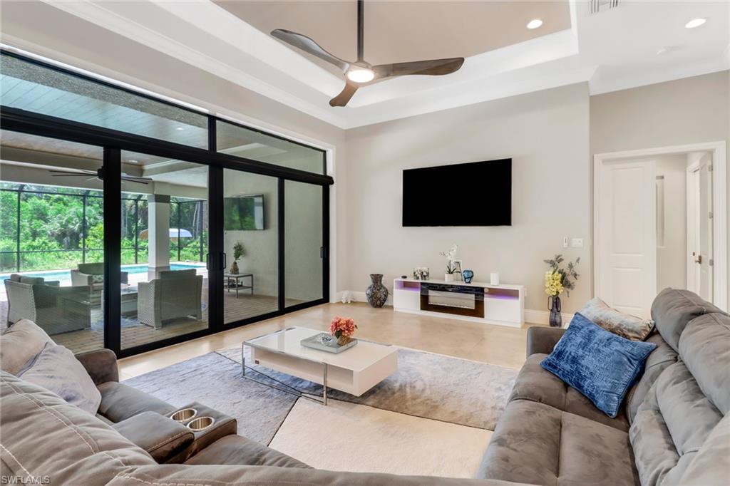 GOLDEN GATE ESTATES - Residential