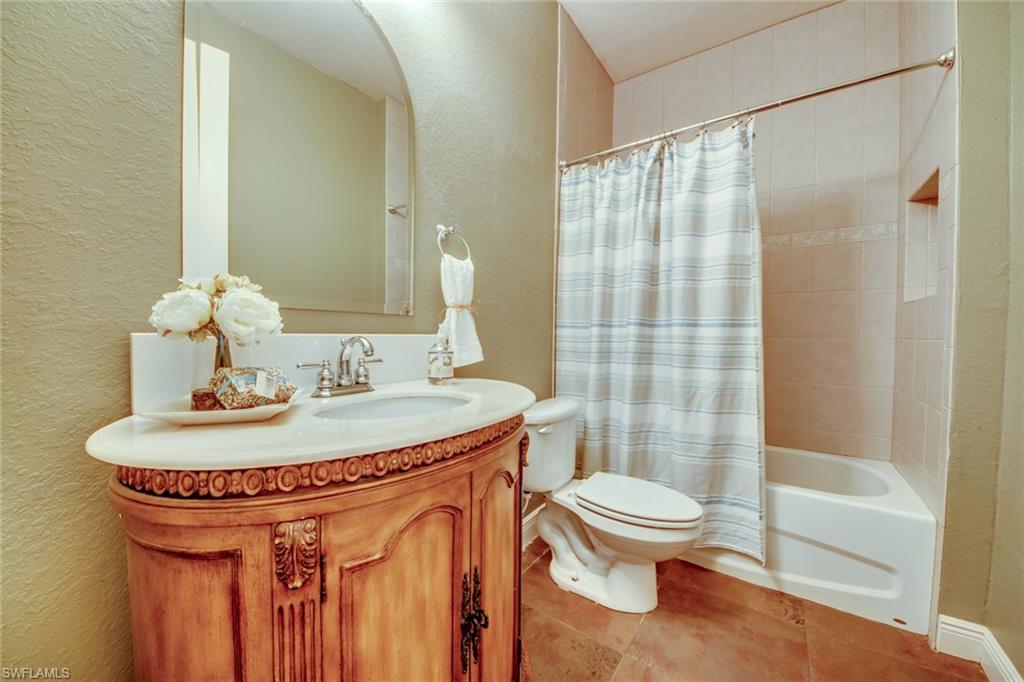 PINE GLEN - Residential