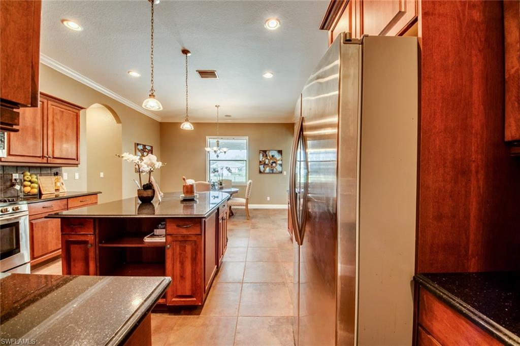 PINE GLEN - Residential